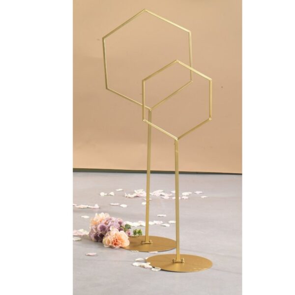 Estrutura Exagonal Com Pé D50 H120cm Ouro