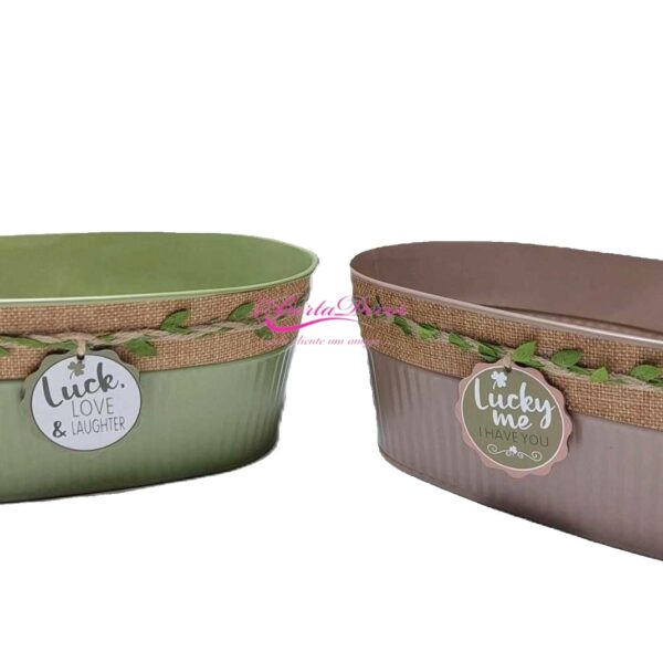 Base em Zinco Oval 26x15xh10cm "Loua"