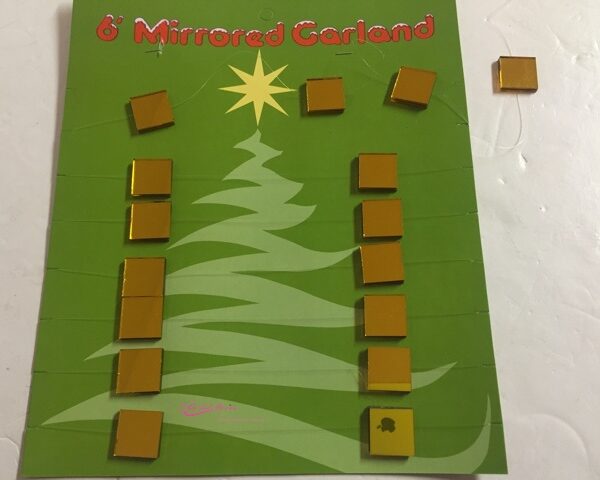 Single Face Side Garland Quadrado Ouro