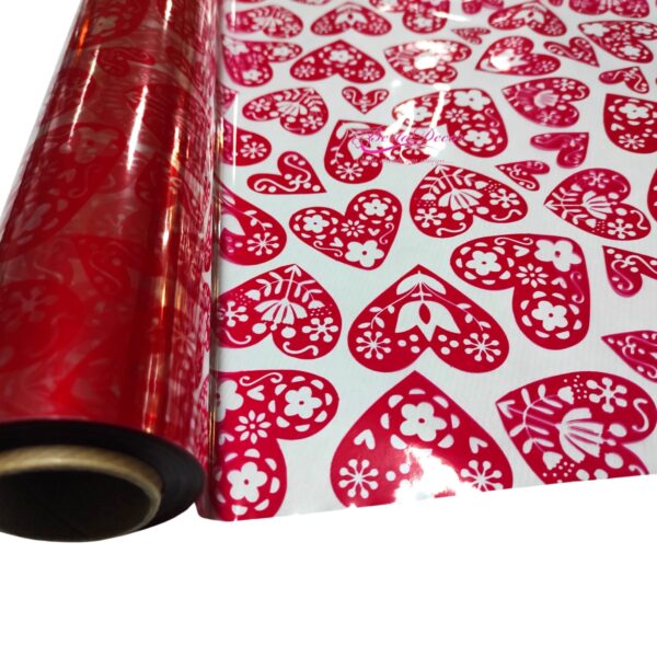 Rolo de Celofan C/ Corações Vermelhos 70cmx50mts
