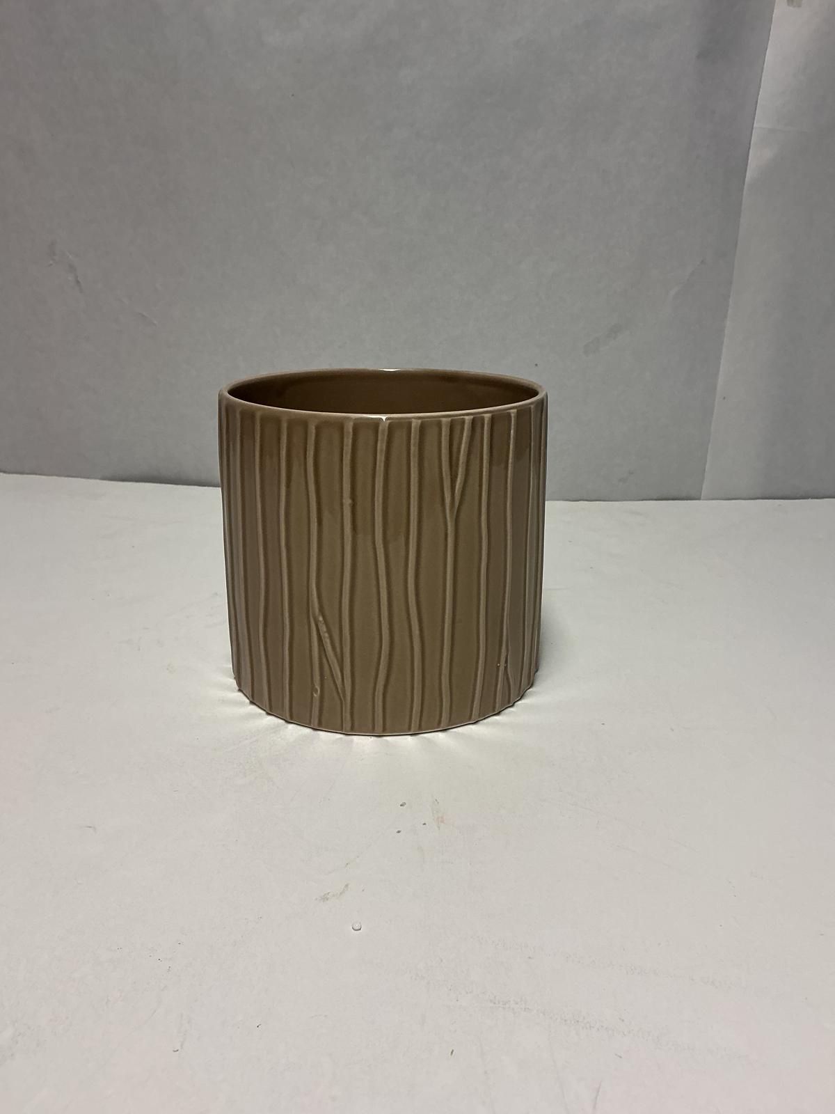 Ceramica risgado H12,5Xh13,5 Creme Escuro