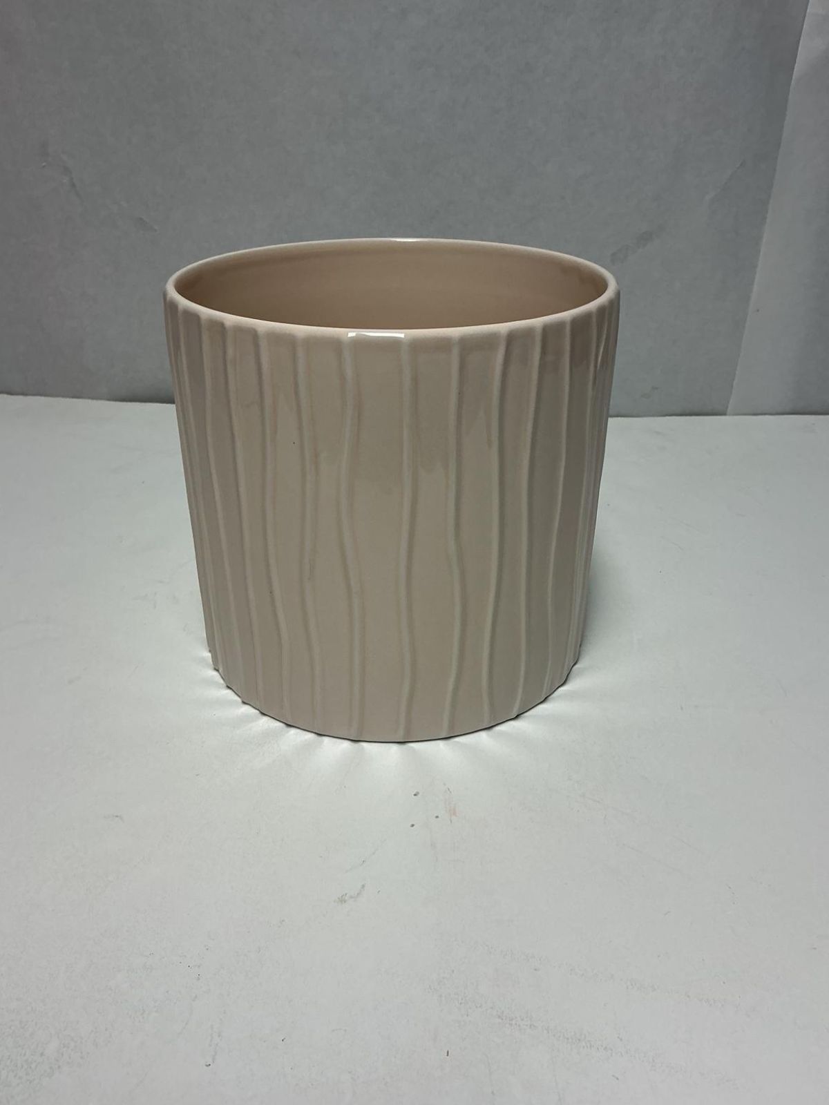 Ceramica risgado H17,5D19 Creme